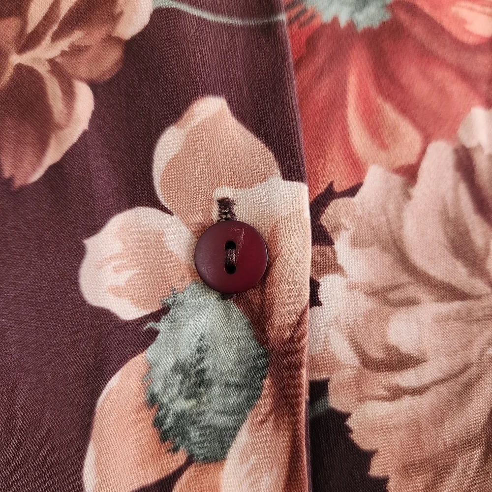 Jones New York Country Floral Button-Up Blouse • 100% Silk • Size 12